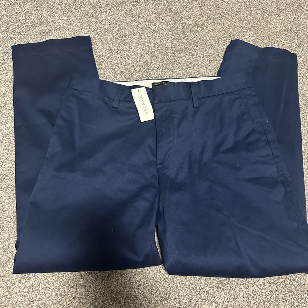 NWT Banana Republic Navy Aiden Slim Fit Chino